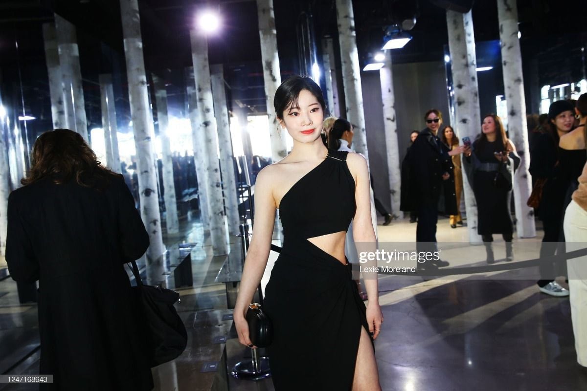 마이클 코어스 패션쇼에 참석한 다현 | 인스티즈