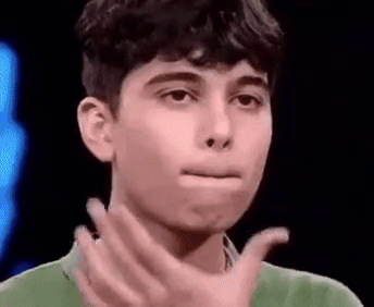 혼자서 키스하는 방법.gif | 인스티즈