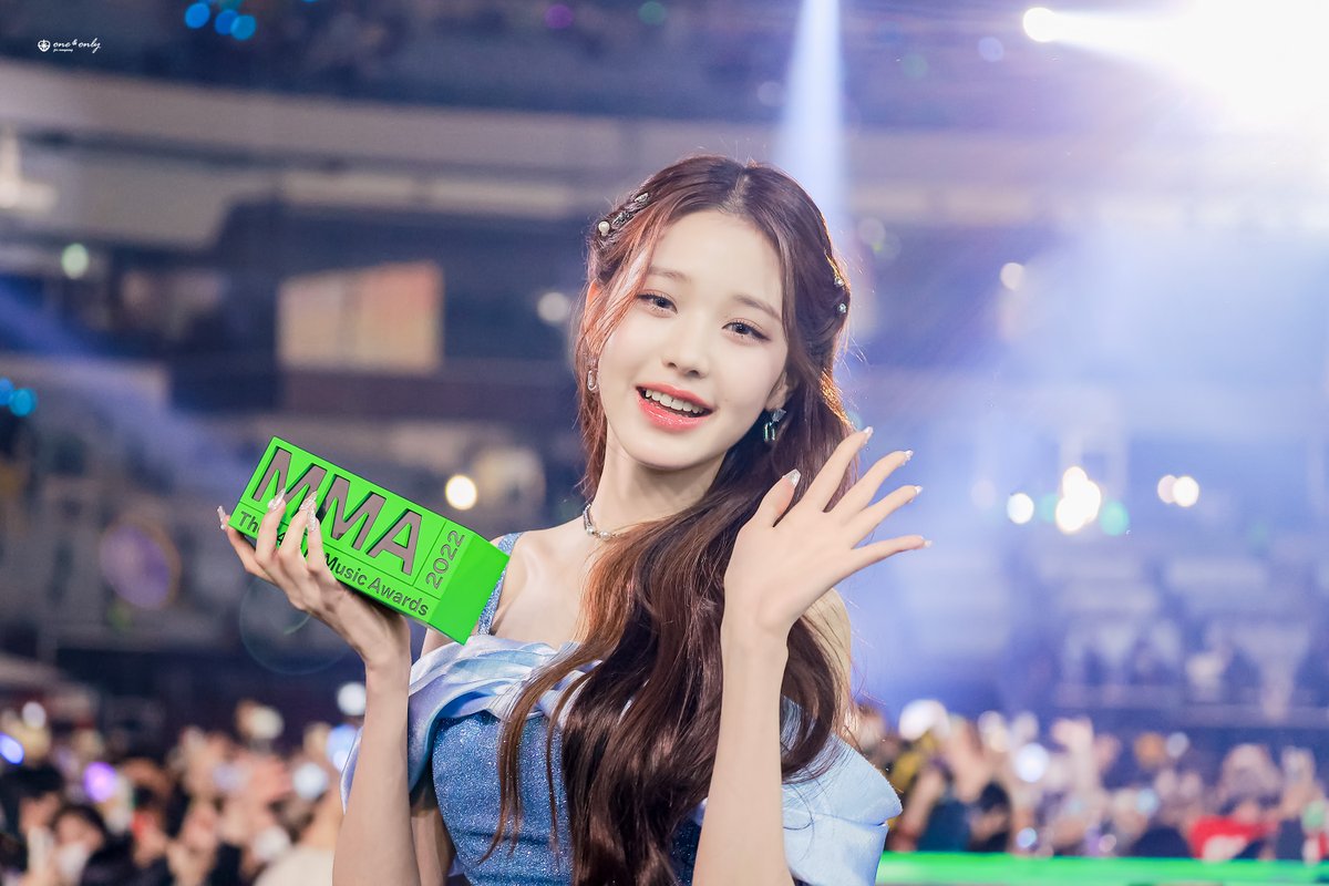 멜뮤에서 홈마 발견한 아이브 장원영 팬서비스 | 인스티즈