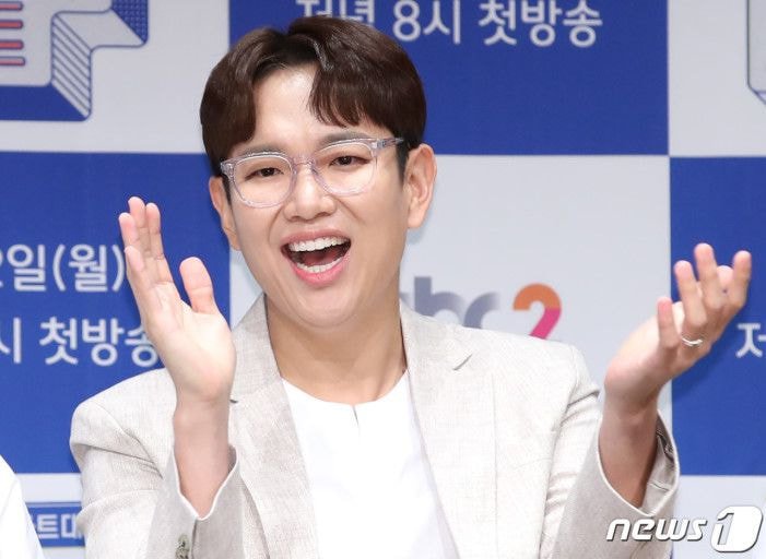 ba88c27f0d4b71a5bfcbb3e0a83d7860fca9db25