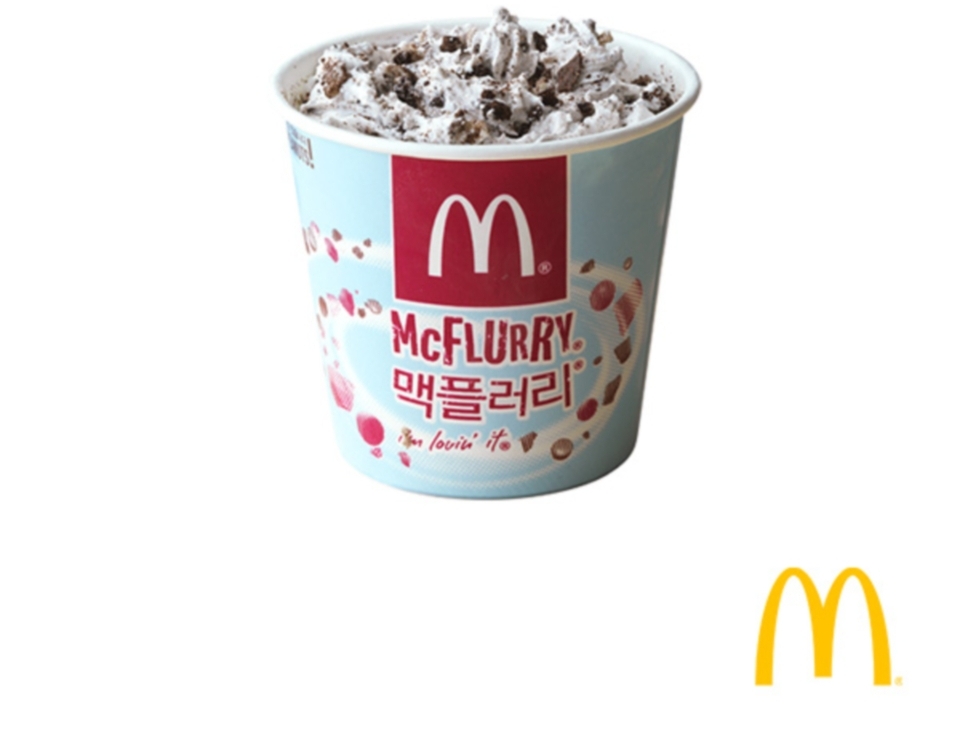 싱글벙글 맥플러리 숟가락의 용도...gif | 인스티즈