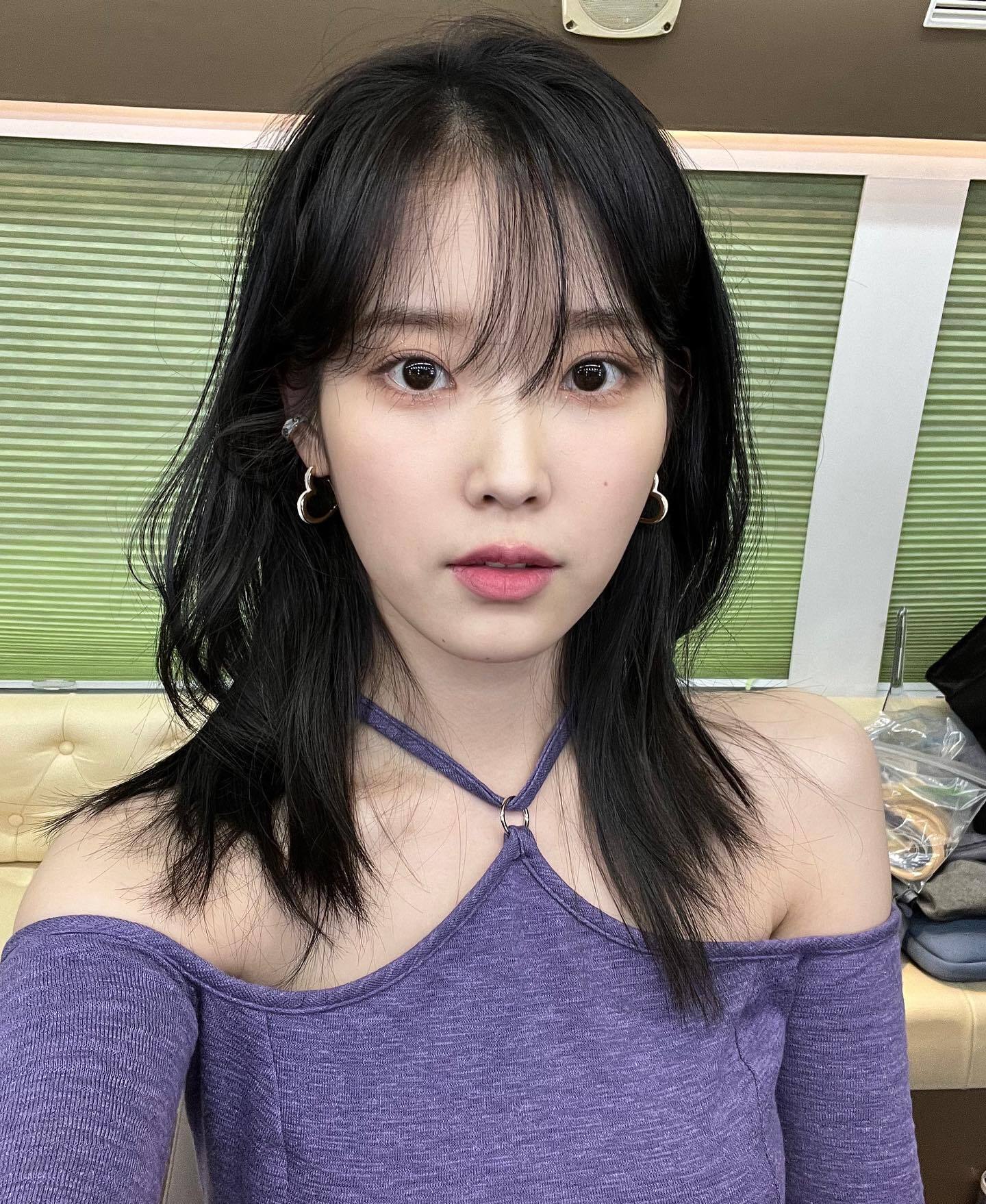 아이유 본인도 이쁘다고 인정했던 날.gif | 인스티즈