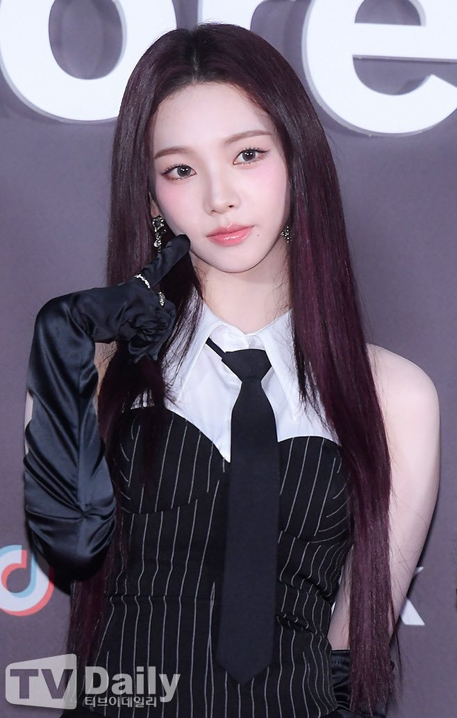어제자 틱톡 어워즈 에스파 | 인스티즈