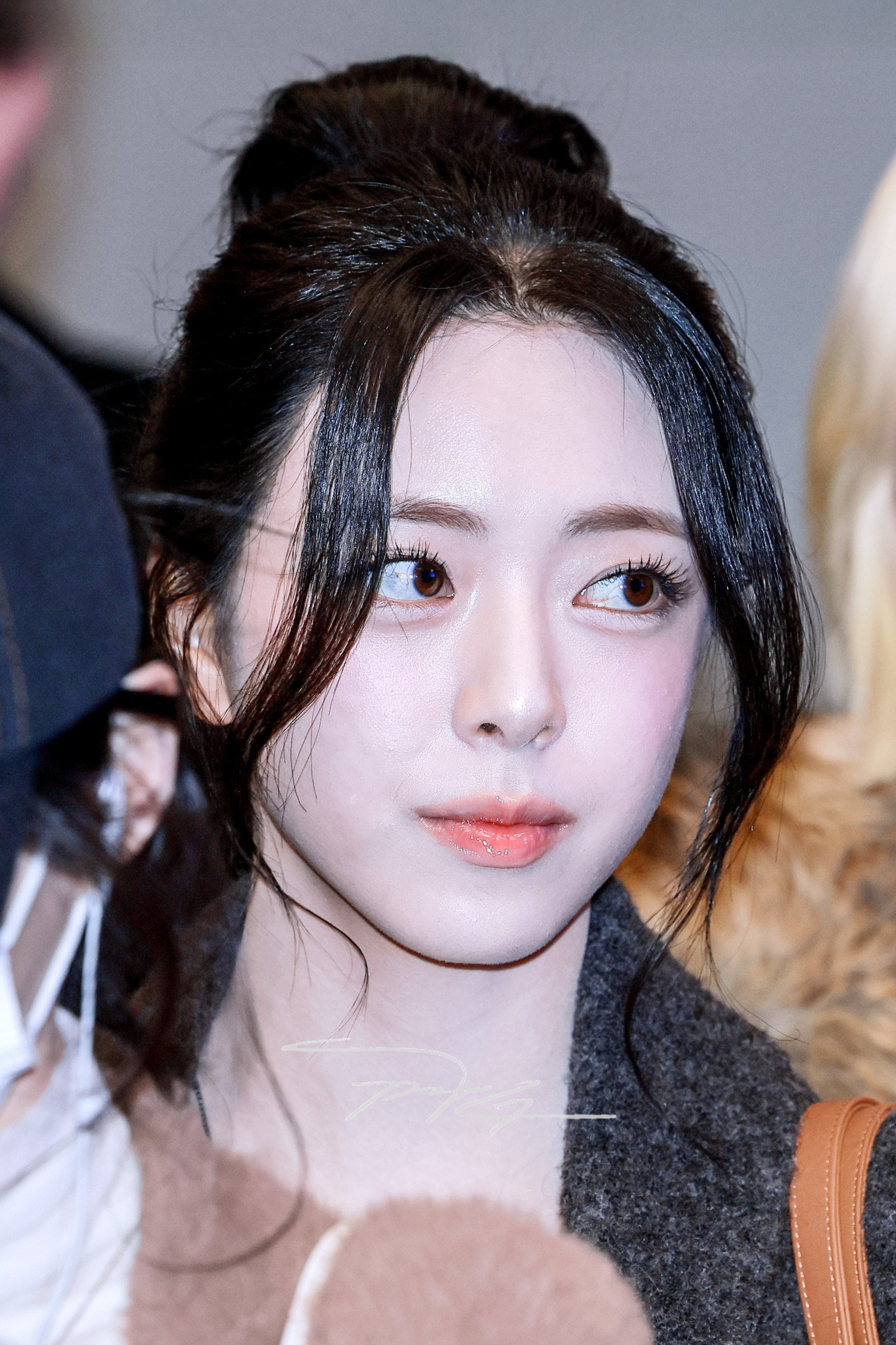 (스압)여자여자한 ITZY 유나.jpgif | 인스티즈