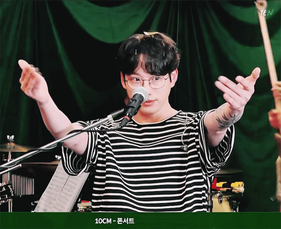 언젠가부터 갑자기 잘생겨져서 당황스러운 연예인 | 인스티즈