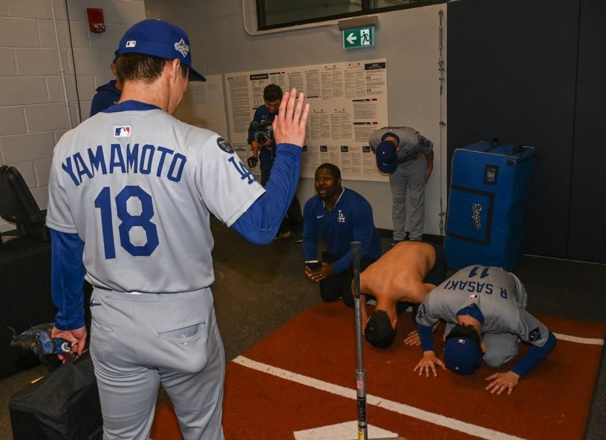 경배받는 야마모토 | 인스티즈