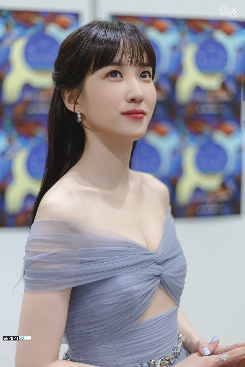 박은빈 인생 최대 노출 | 인스티즈