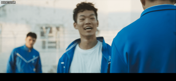 볼펜으로 일진 눈을 찔러버렸어요.... | 인스티즈