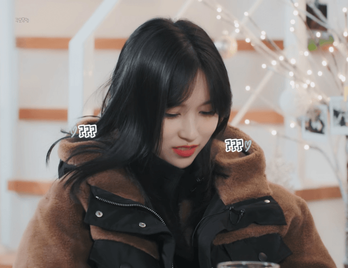 애매하게 쓸데없는 선물 주고받는 트와이스.jpgif | 인스티즈