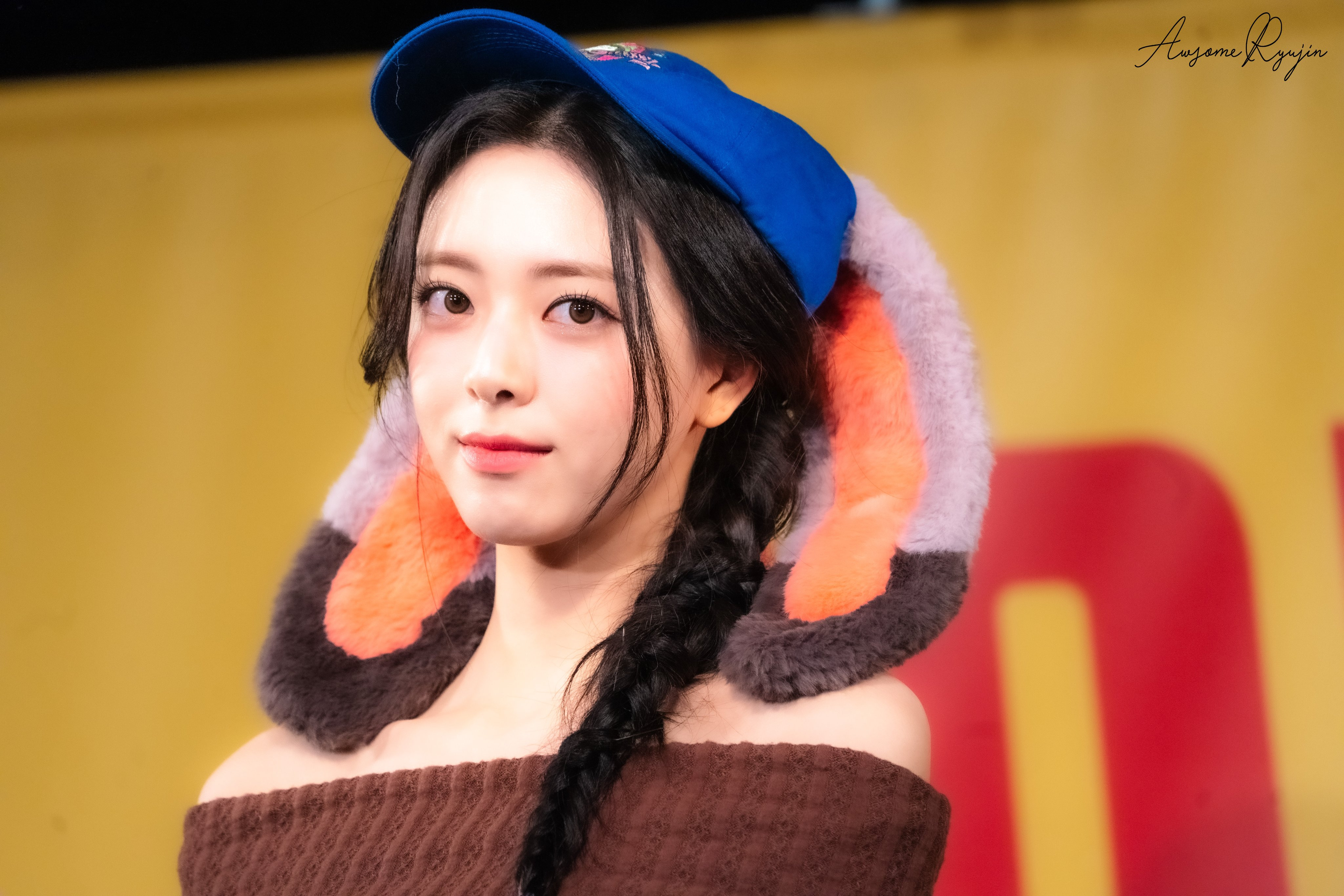 (스압)여자여자한 ITZY 유나.jpgif | 인스티즈