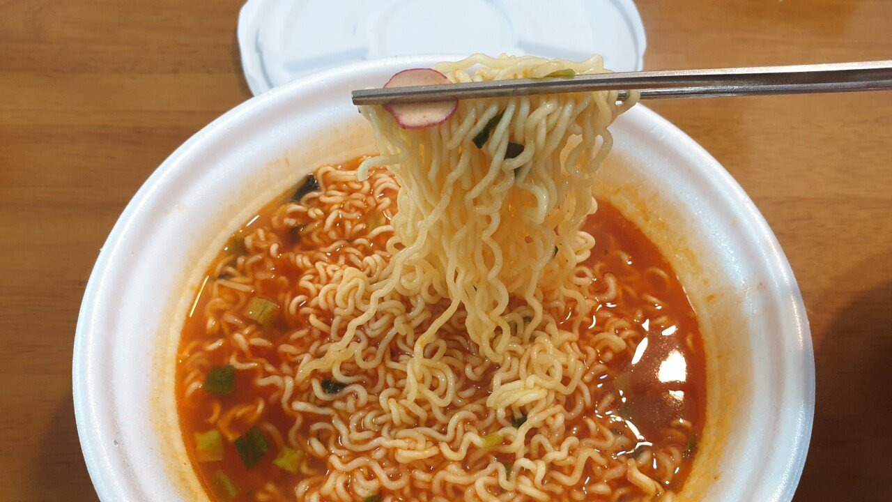 호불호 갈리는 컵라면 | 인스티즈