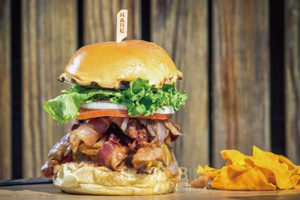 은근히 많은 사람들이 수제버거를 안먹는 이유 | 인스티즈