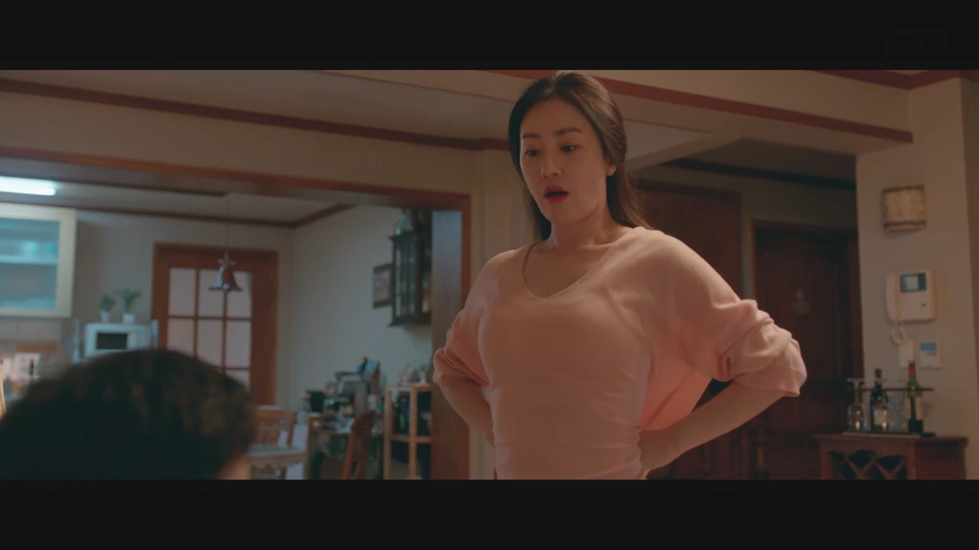 몸매 자랑하는 배우 오나라 | 인스티즈