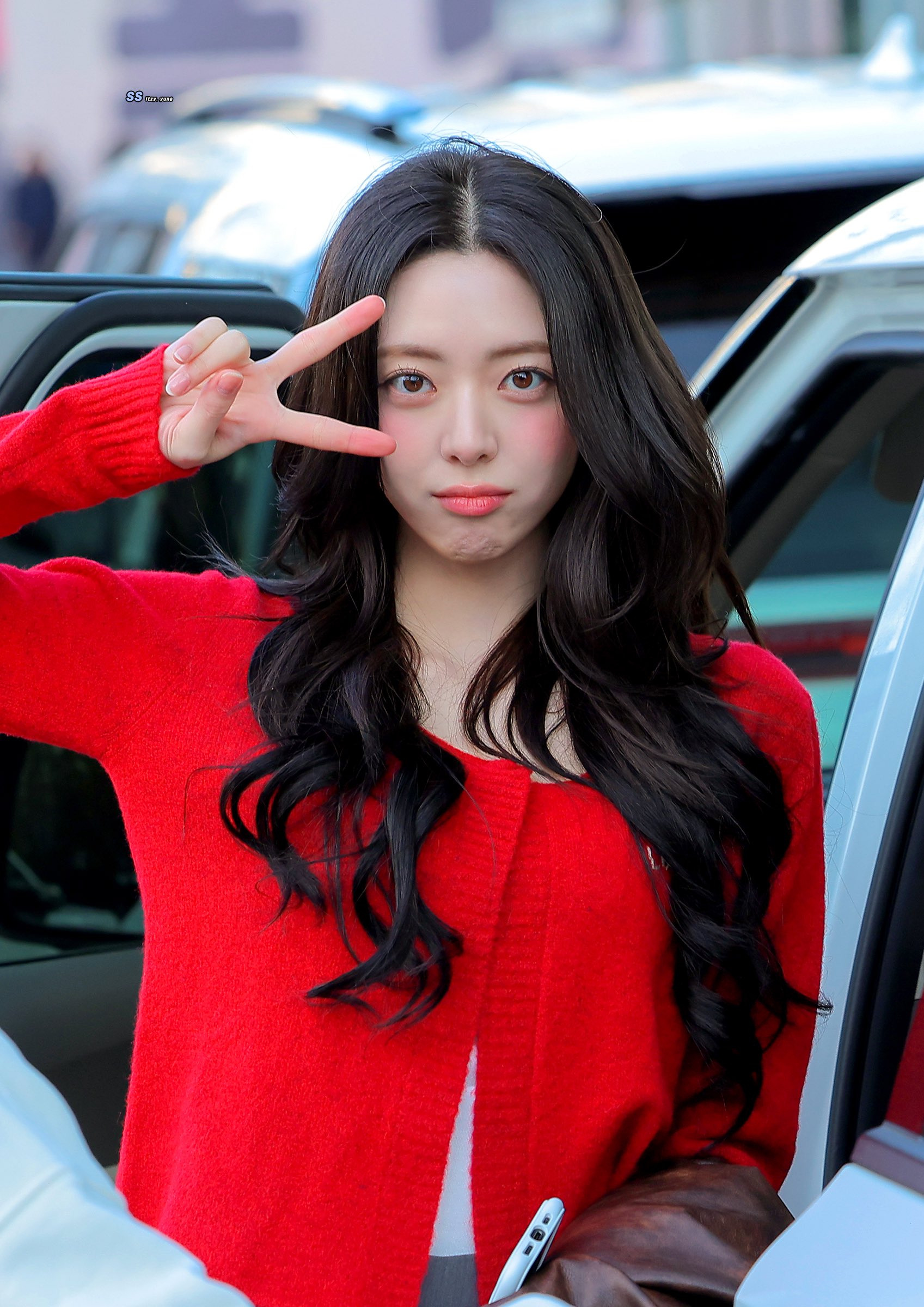 (스압)여자여자한 ITZY 유나.jpgif | 인스티즈