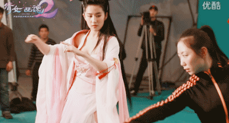 중국 여배우 유역비 무술 장면 | 인스티즈