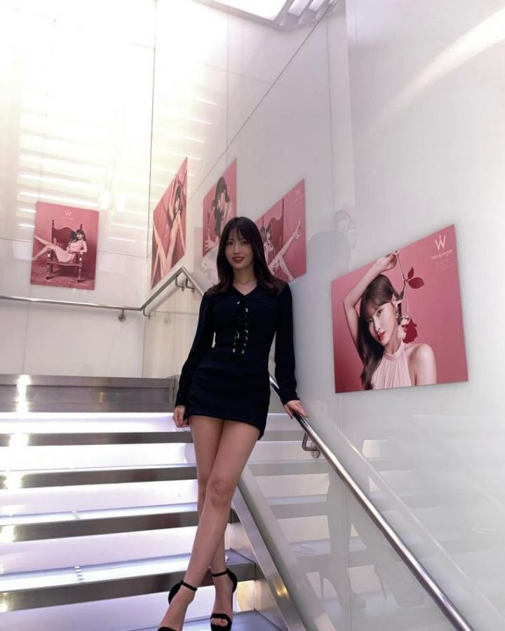 트와이스 모모 허리 라인 근황ㄷㄷ.jpg | 인스티즈