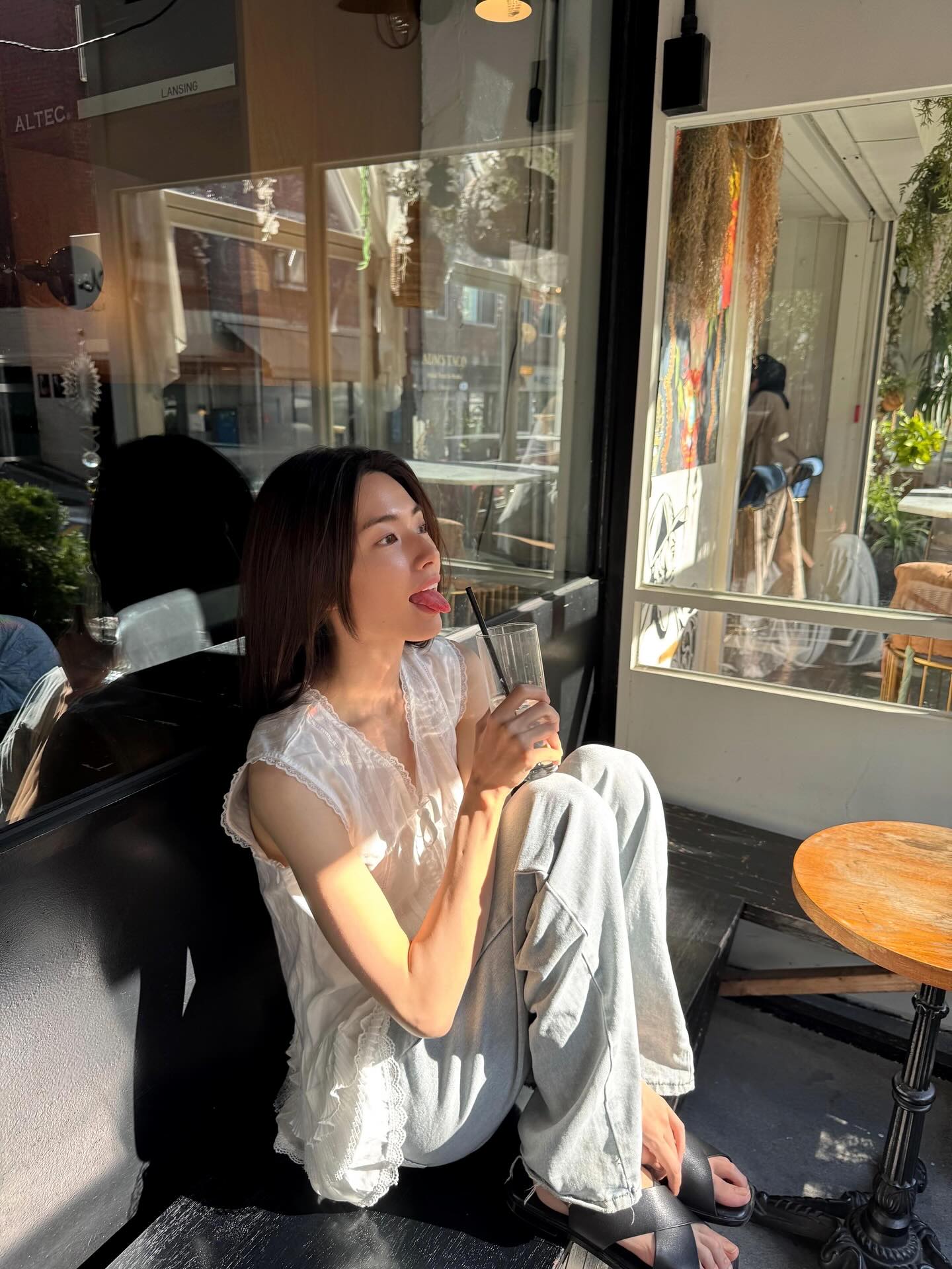 고백하면 받아줄거 같은 배우 하영 근황.jpg | 인스티즈