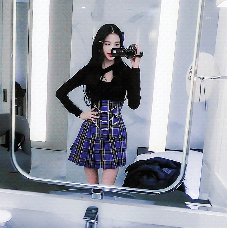에너지캠 아이즈원 장원영 얼빡 미모.gif | 인스티즈
