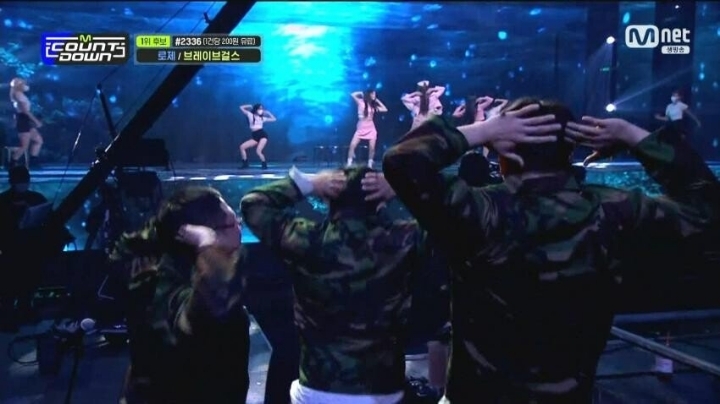 브레이브걸스 무대... 엠카 무리수...jpg | 인스티즈