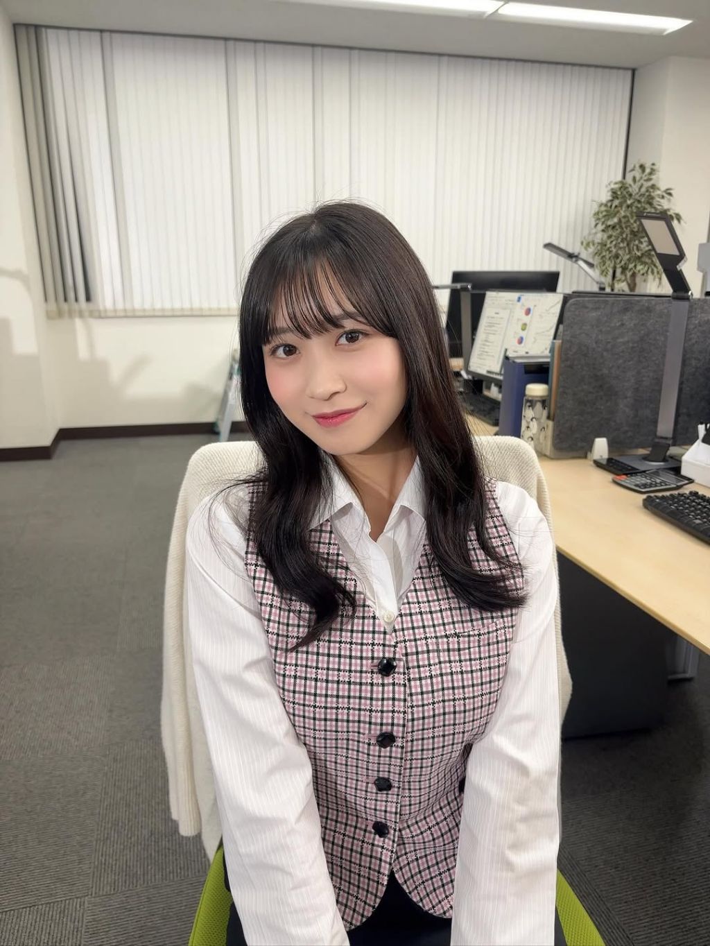 올해 데뷔 신인인데 화제 돼서 인기 많다는 H컵 짱예 일본 | 인스티즈