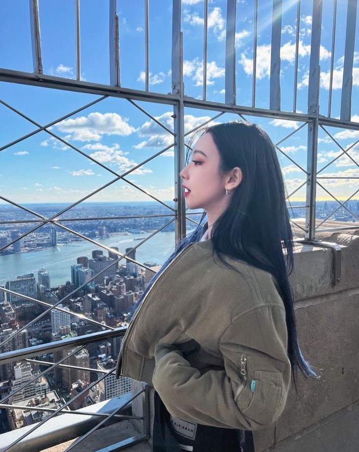 뉴욕에 간 카리나에겐 감동이 있다.gif | 인스티즈