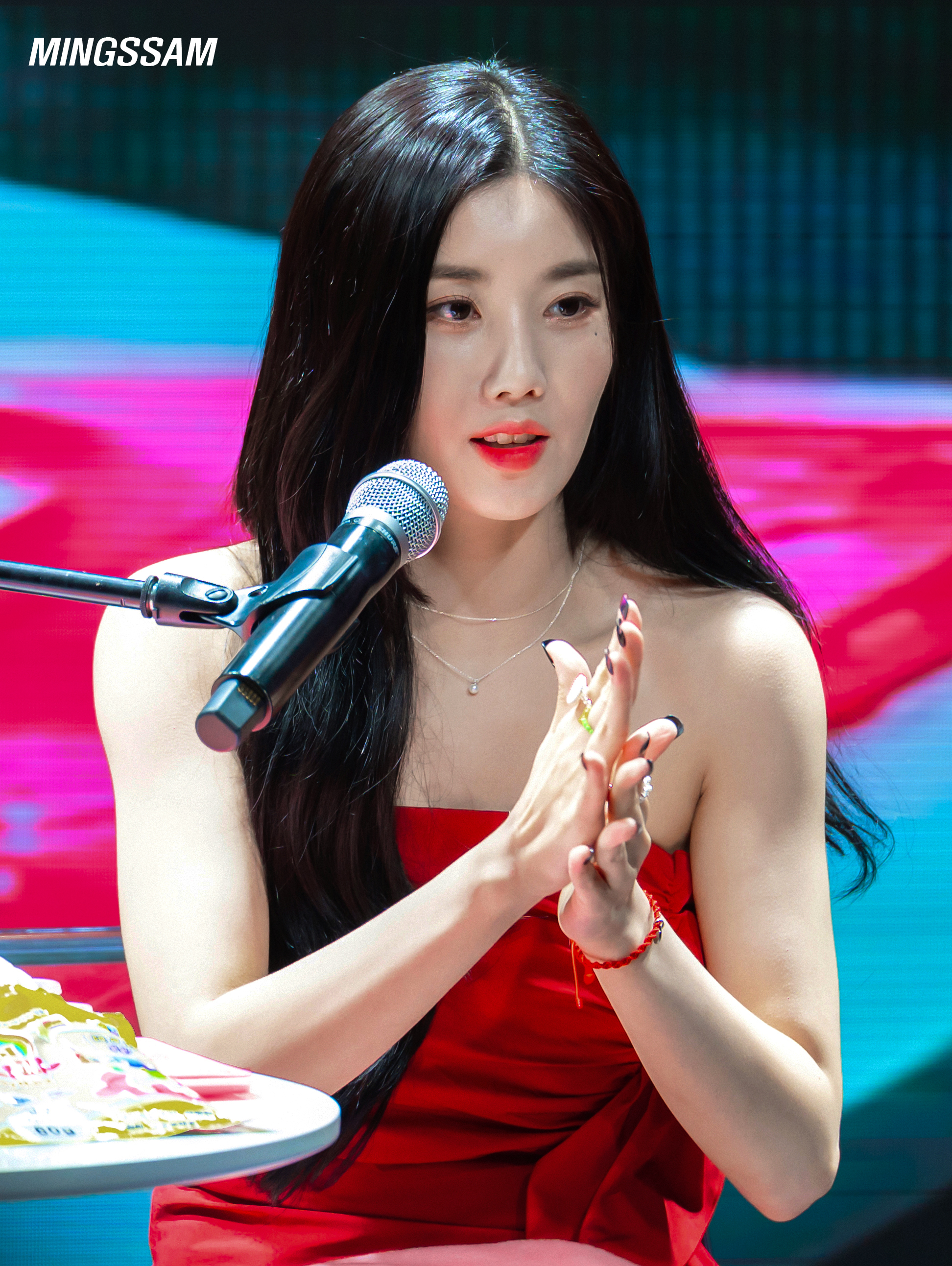 (스압)더 예뻐진 최근 권은비.jpgif | 인스티즈