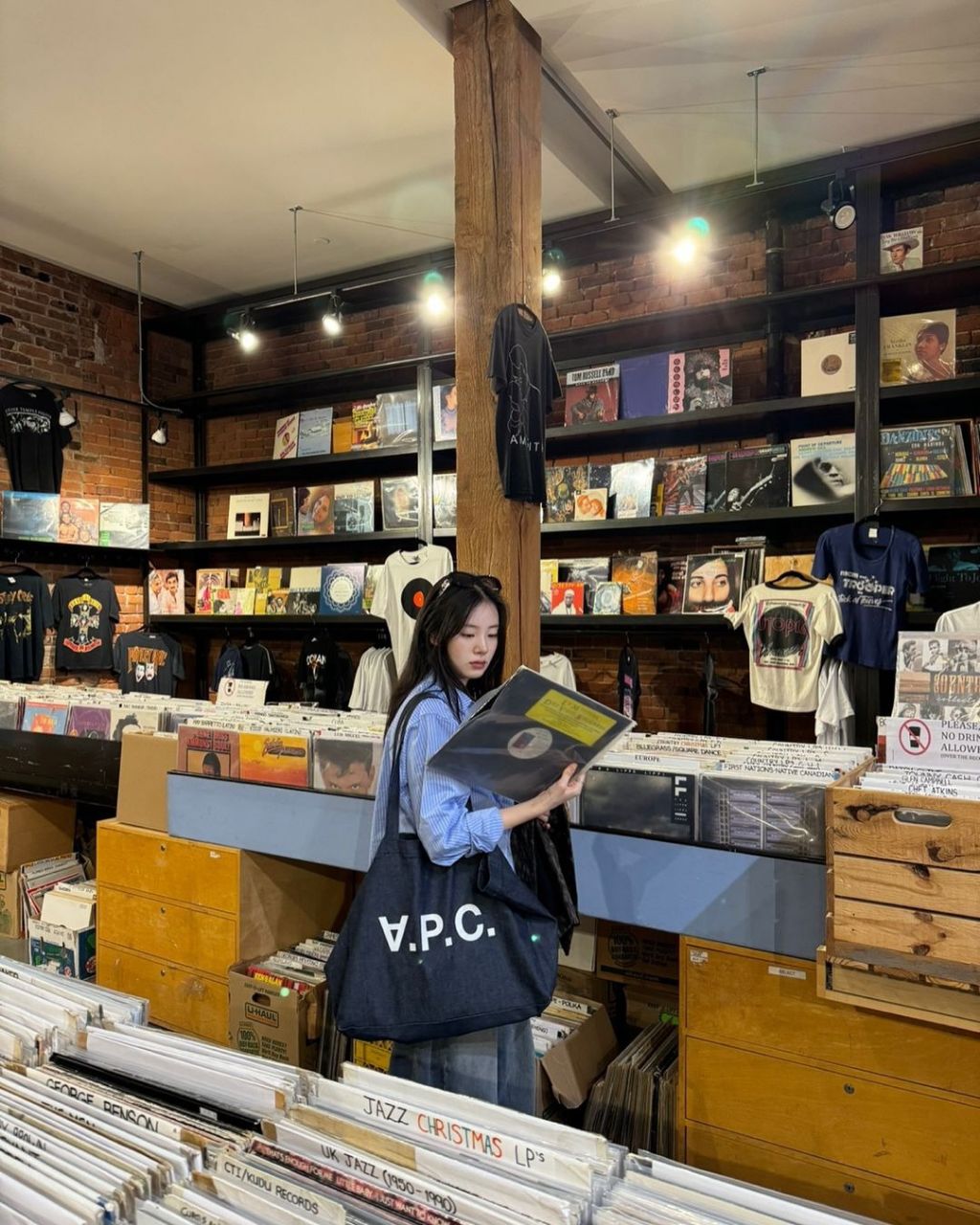 꽤 이쁘게 생긴 배우 신시아 | 인스티즈