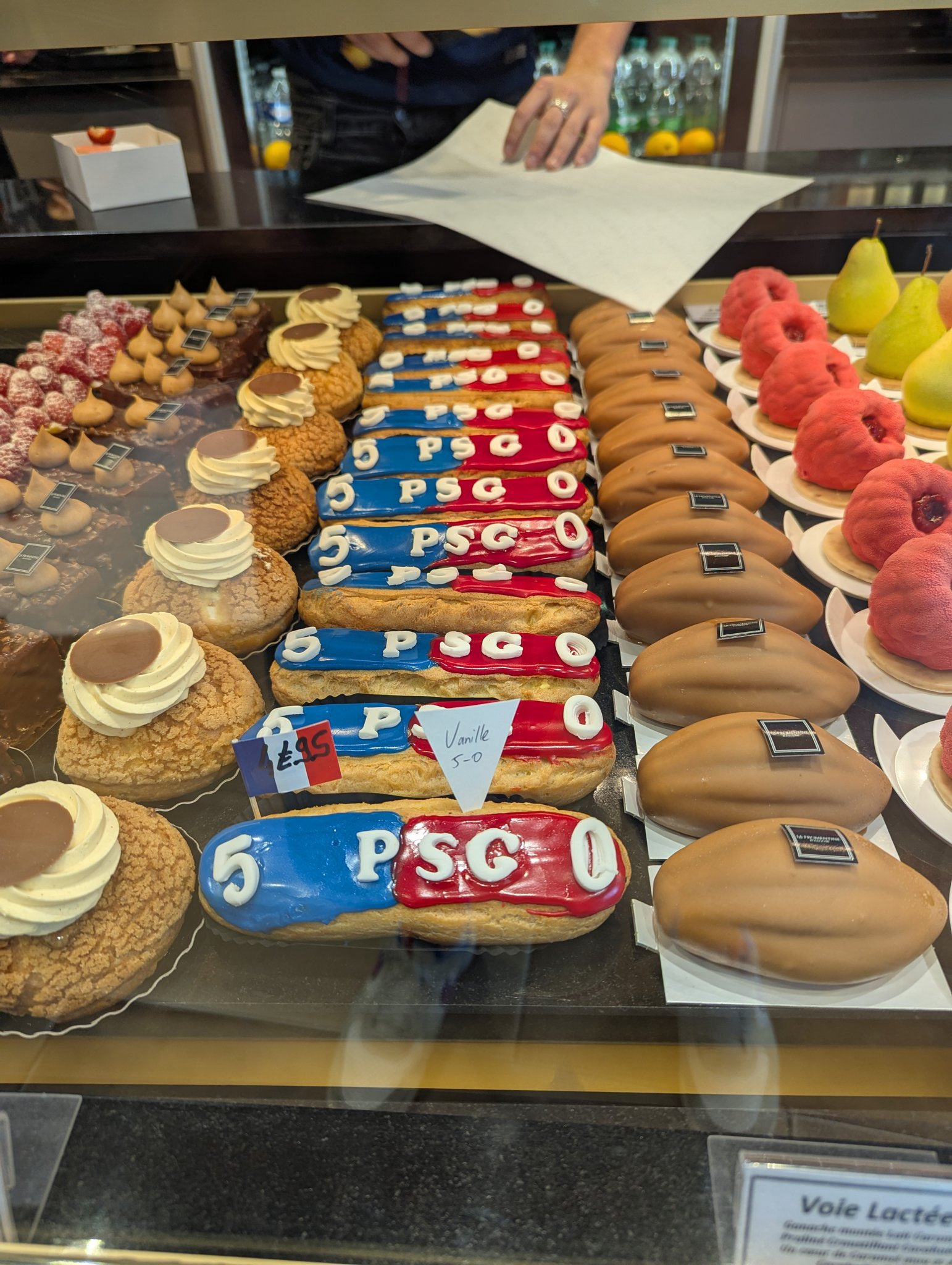 파리 빵집 근황 | 인스티즈