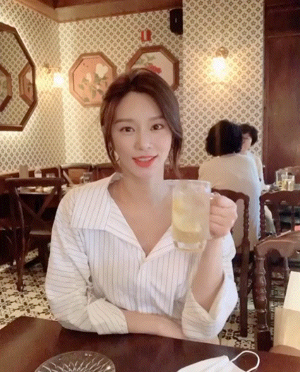 은근히 이쁜듯한 이주빈 | 인스티즈