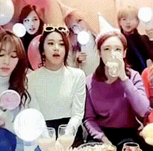동생들 먹이는 나연 | 인스티즈