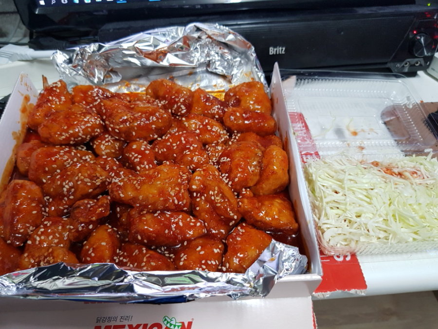 호불호 갈리는 치킨 | 인스티즈