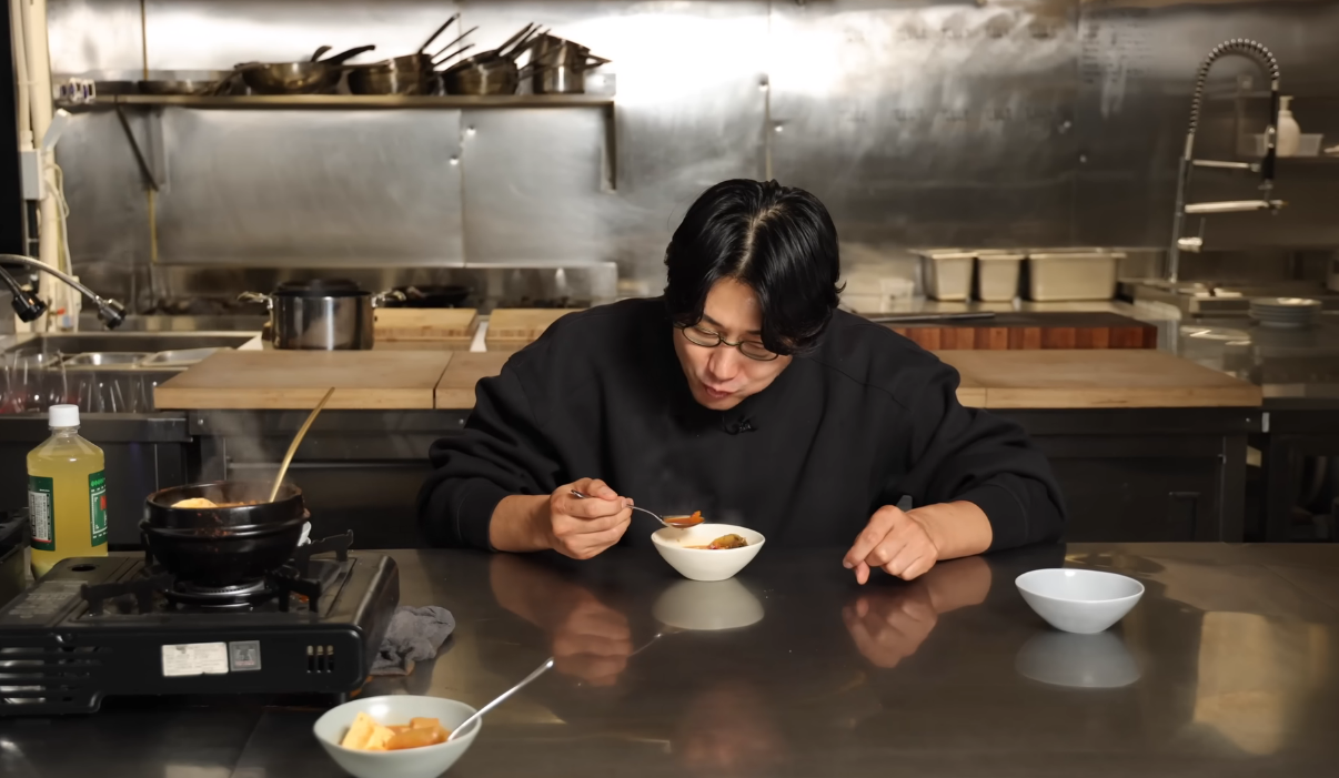 일본에서 유행 중인 까망베르 치즈 김치찌개 리뷰.jpg | 인스티즈