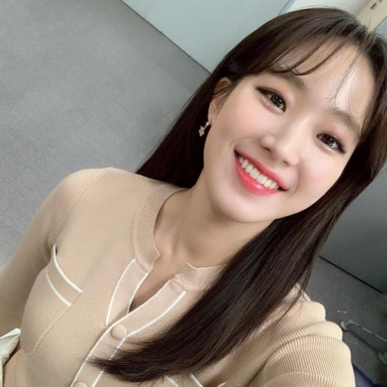 이렇게 한 걸그룹이면 가장 인기많을 것 같은 사람은? | 인스티즈