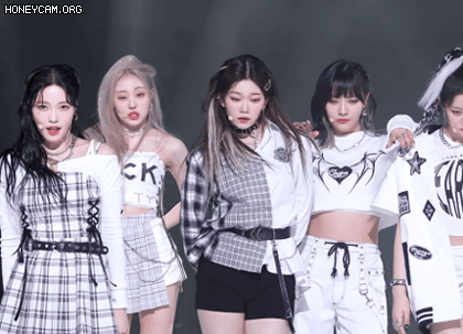 츠키의 열정에는 감동이 있다.gif | 인스티즈