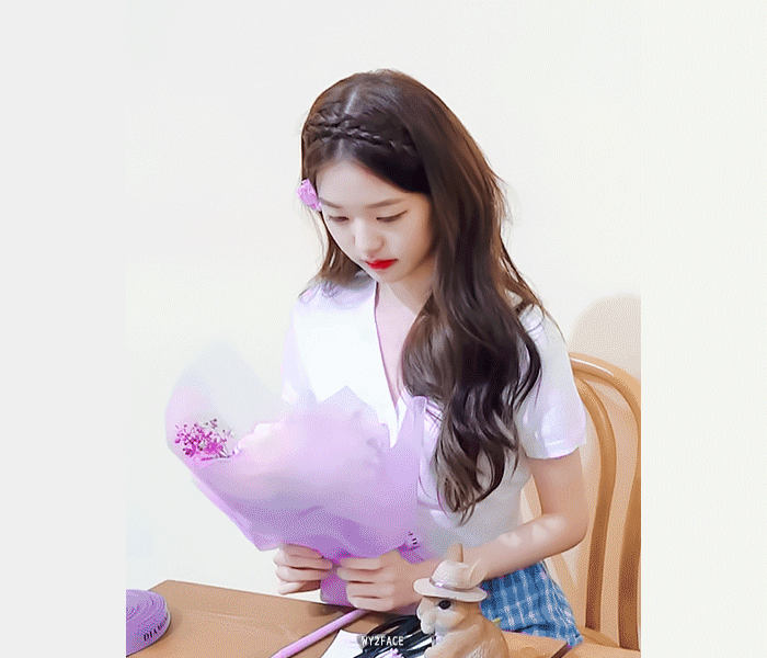 아직도 애기 같은 아이브 장원영.gif | 인스티즈