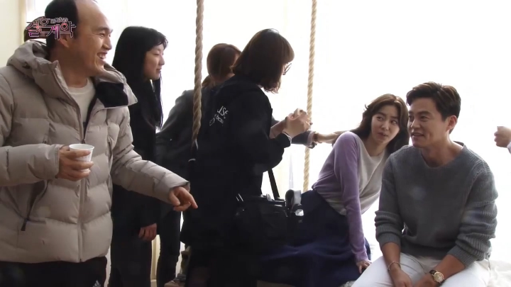 김광규 놀리는 유이-이서진.jpg | 인스티즈