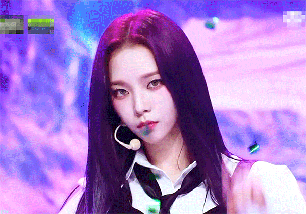이번주 엠카 에스파 카리나 윈터 미모.gif | 인스티즈