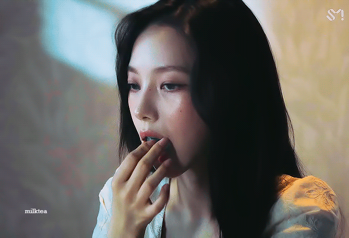 (스압)AI처럼 이쁜 최근 카리나.jpgif | 인스티즈