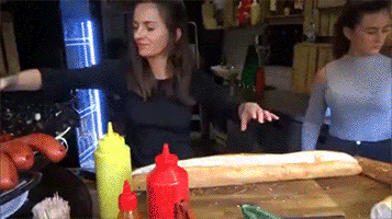 핫도그 한개만 주세요.gif | 인스티즈