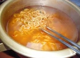 야심한 밤 라면 짤 | 인스티즈