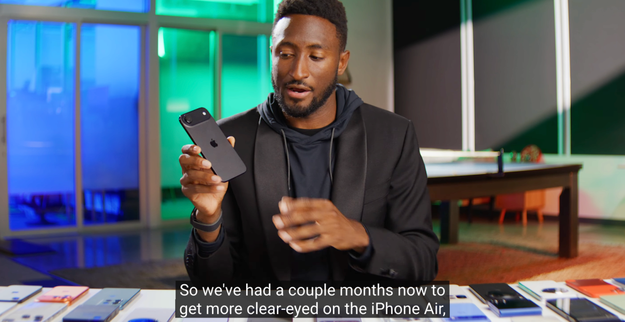 구독자 2060만 유튜버의 2025 올해의 스마트폰 | 인스티즈