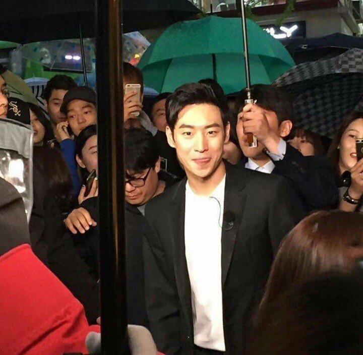 성형외과의사들이 성형으로도 못만든다고 말한 연예인 콧대 | 인스티즈