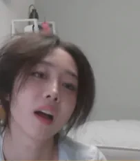 어제 러블리즈 서지수 동의겜 런때리기전 몰골이 ㅋㅋ | 인스티즈