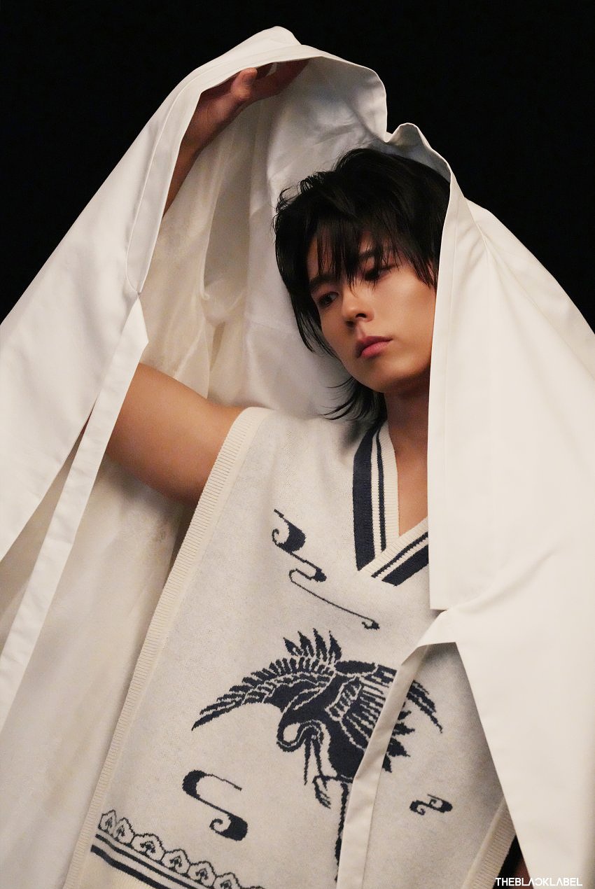 박보검 한복화보 b컷수준 | 인스티즈