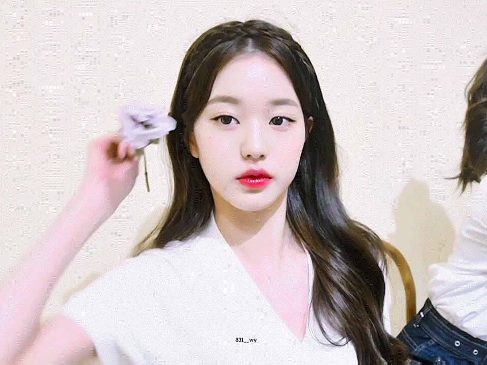 아직도 애기 같은 아이브 장원영.gif | 인스티즈