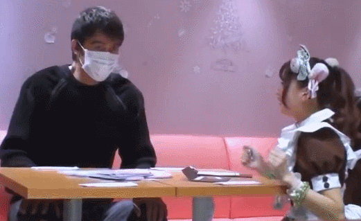 일본 메이드 카페에서 첫경험을 하는 일본 배우 .jpgif | 인스티즈