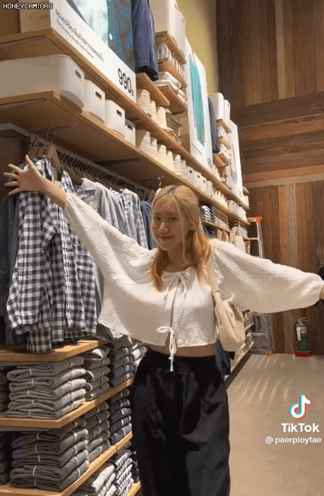 이악물고 블랙핑크 로제 따라하는 사람...gif | 인스티즈