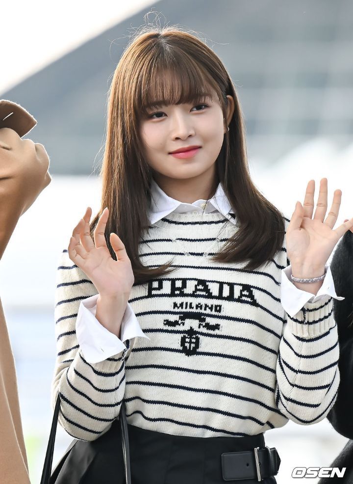 오늘자 아이브 출국 기사 사진 | 인스티즈