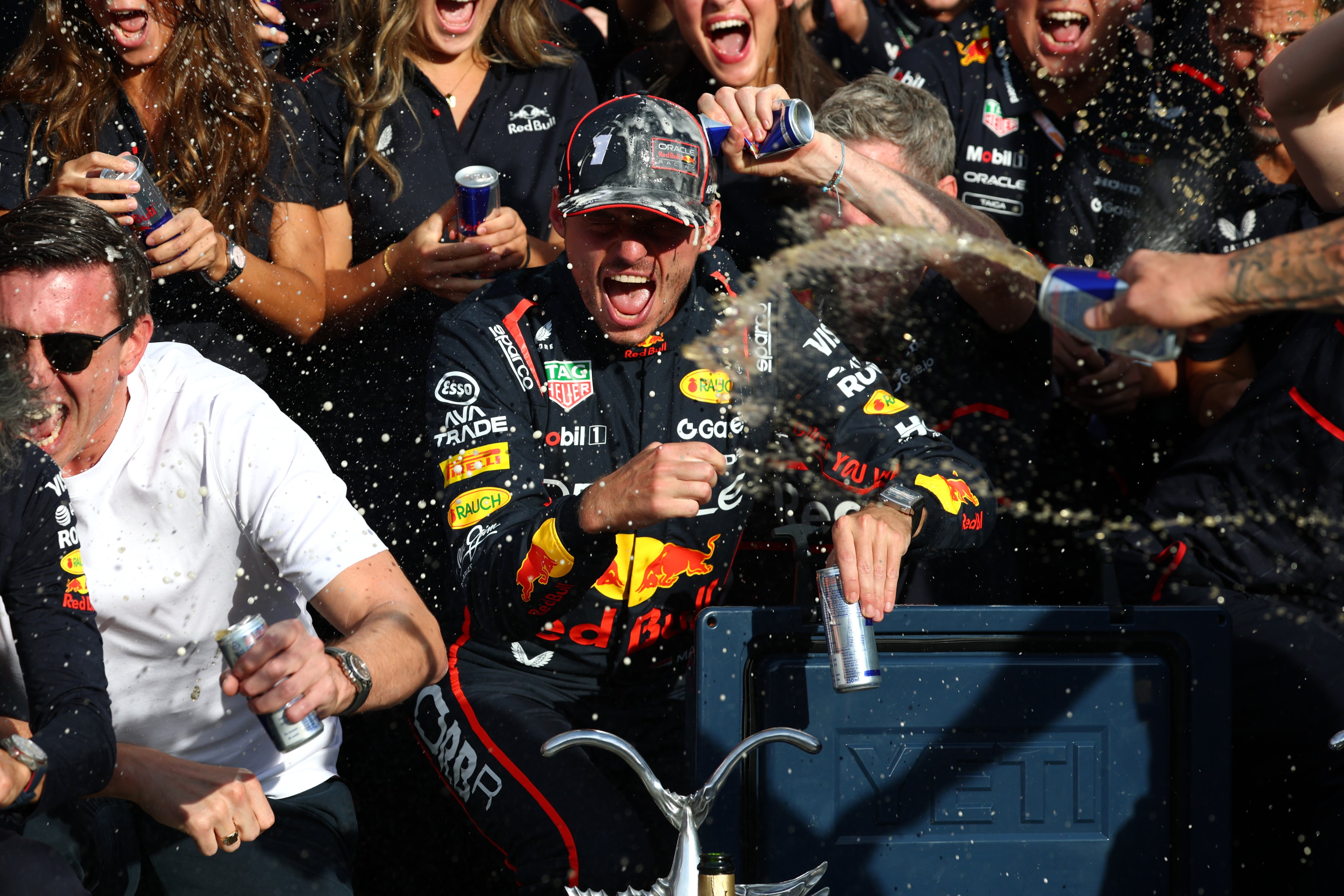 [F1] 루머 - 츠노다는 레드불의 우승 축하 뒷풀이에 불참 | 인스티즈