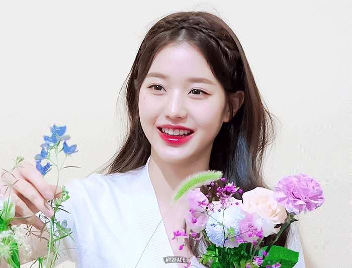 아직도 애기 같은 아이브 장원영.gif | 인스티즈